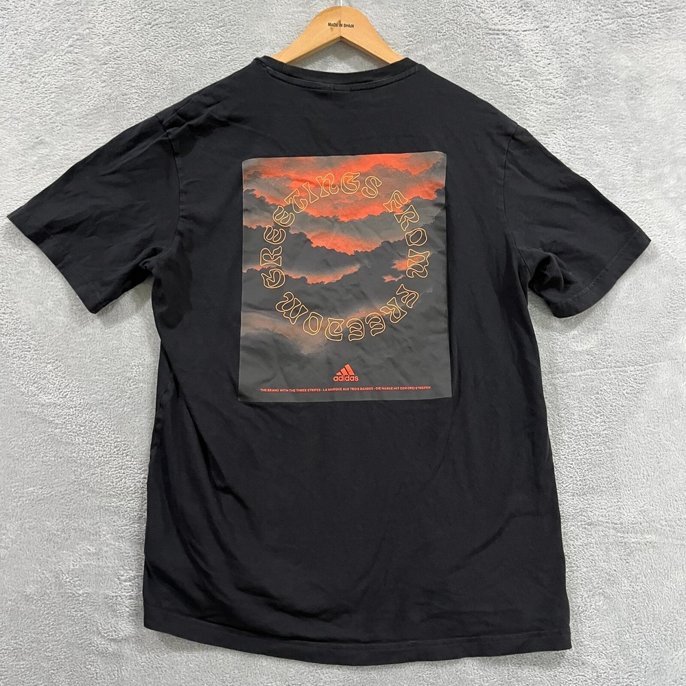 Adidas Shirt Mens M Orange Black Greetings From Freedom Center Logo Graphic